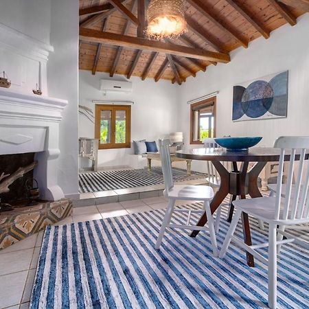 Amouage Boutique Home Koliósz Kültér fotó