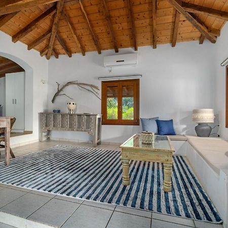 Amouage Boutique Home Koliósz Kültér fotó