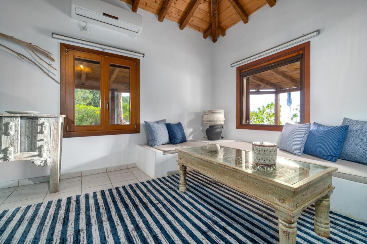 Amouage Boutique Home Koliósz Kültér fotó